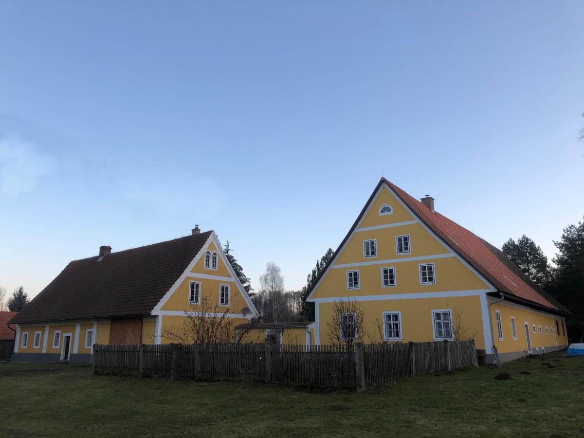 Statek Krinice Buitenkant foto